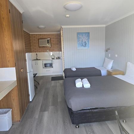 Bega Southtown Motor Inn エクステリア 写真