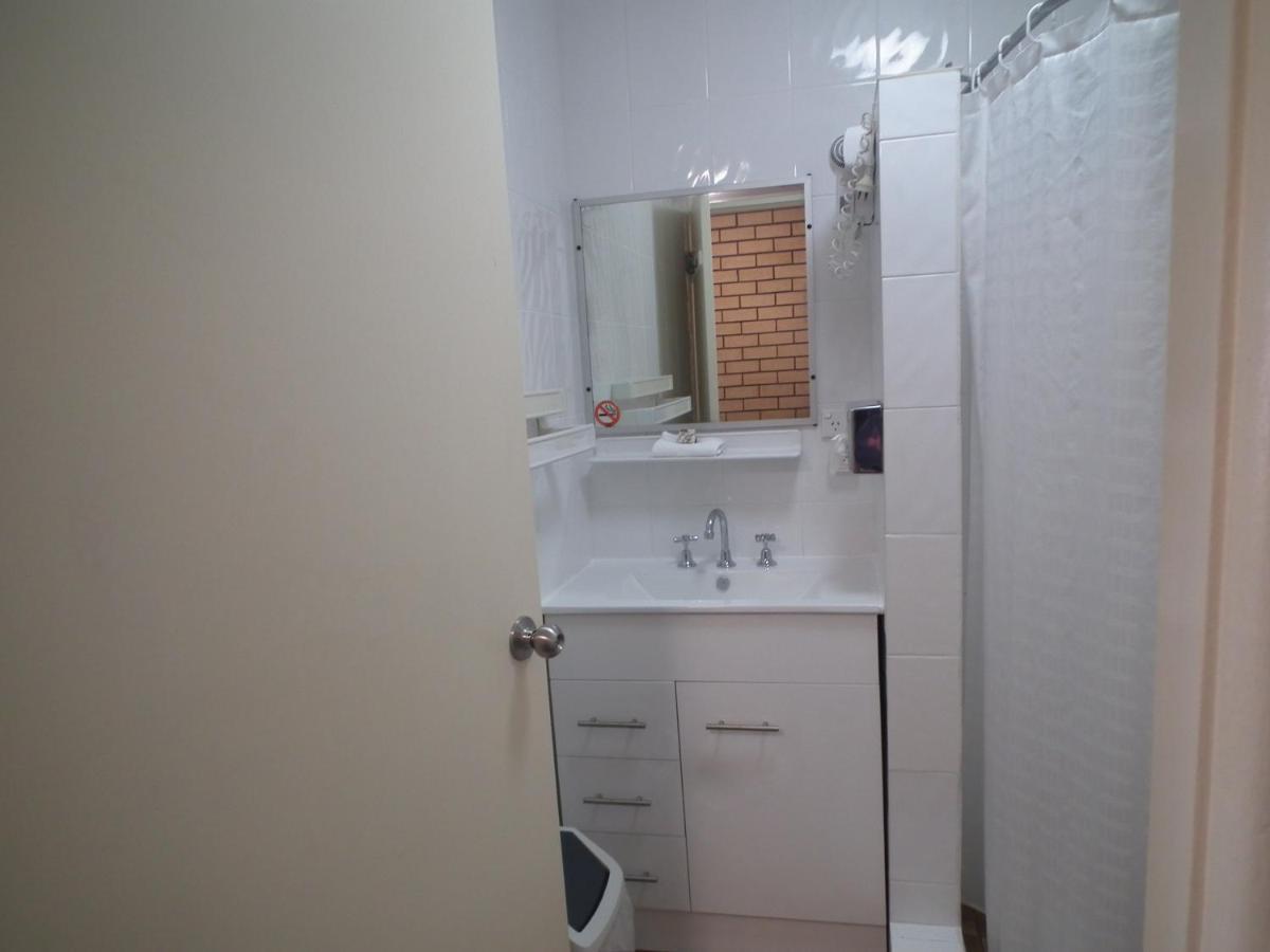 Bega Southtown Motor Inn エクステリア 写真