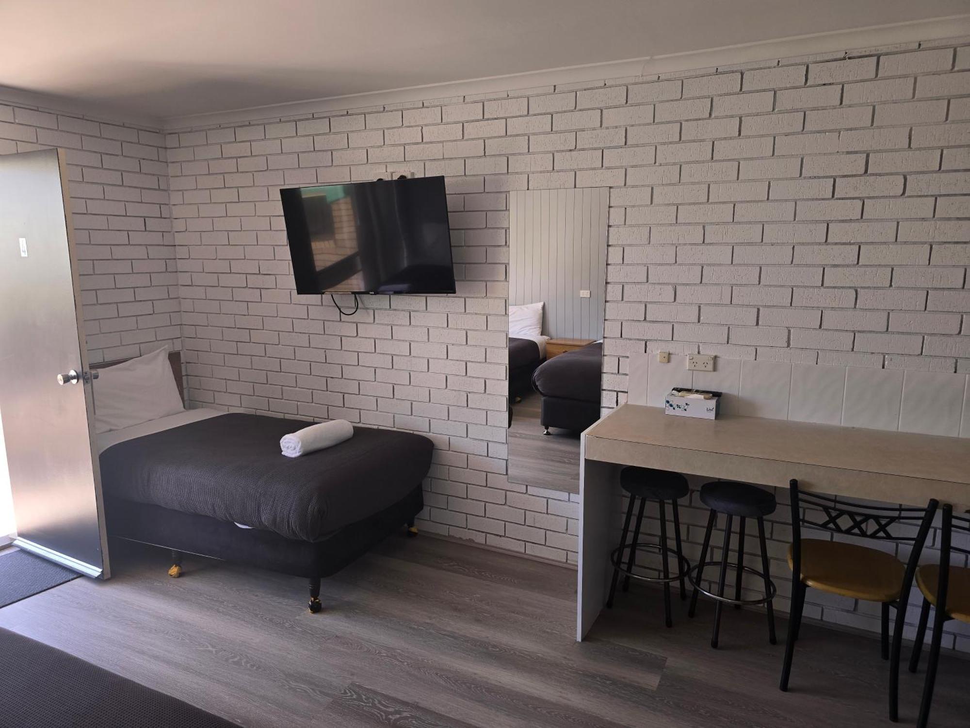Bega Southtown Motor Inn エクステリア 写真