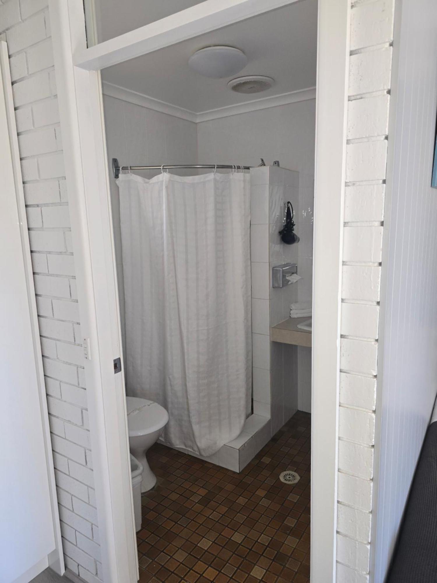 Bega Southtown Motor Inn エクステリア 写真