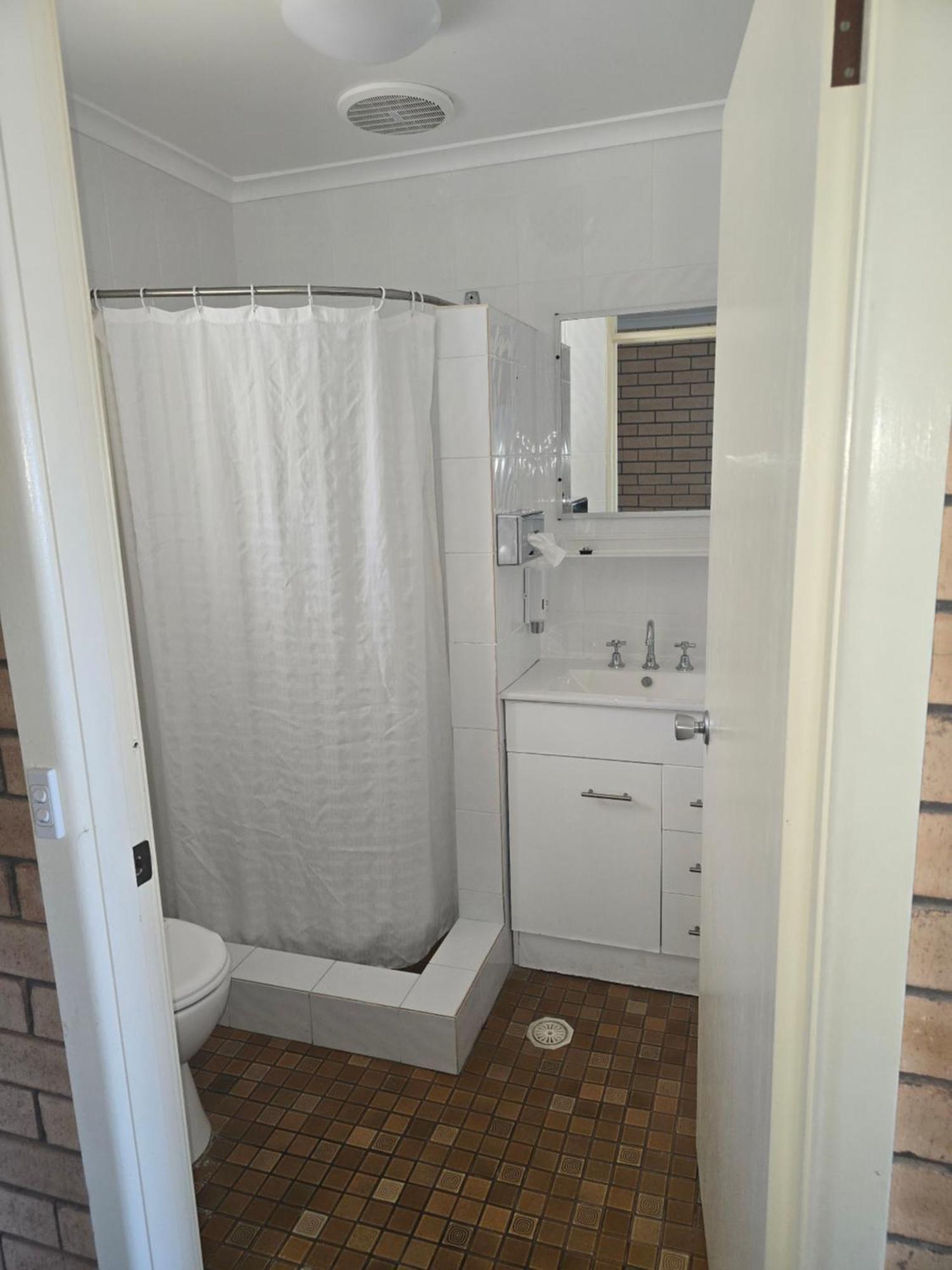 Bega Southtown Motor Inn エクステリア 写真