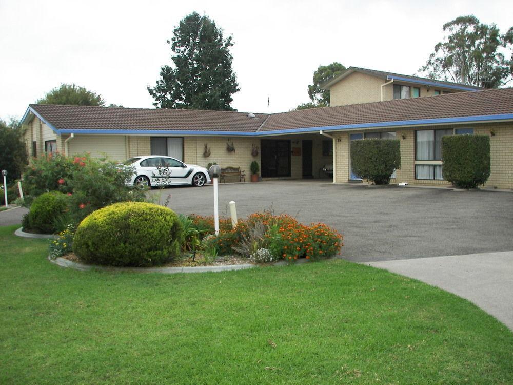 Bega Southtown Motor Inn エクステリア 写真