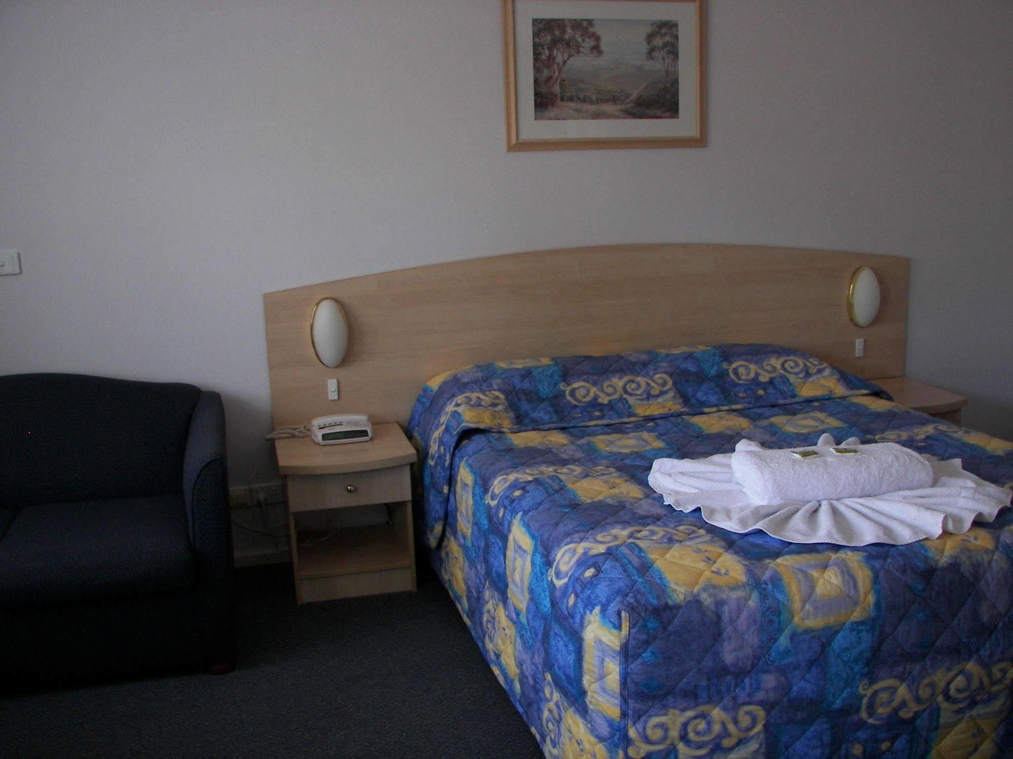 Bega Southtown Motor Inn エクステリア 写真
